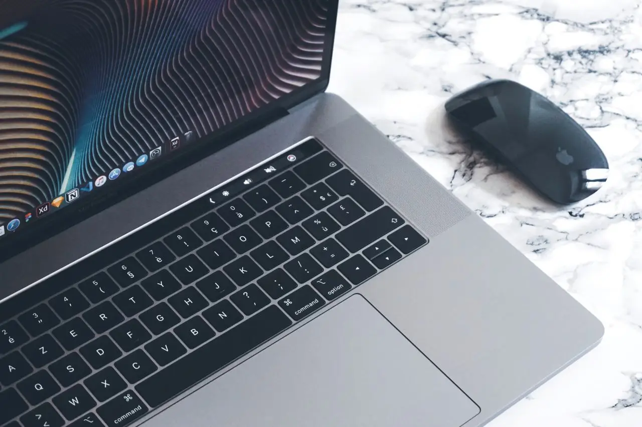 Deck MacBooka Pro A1707
